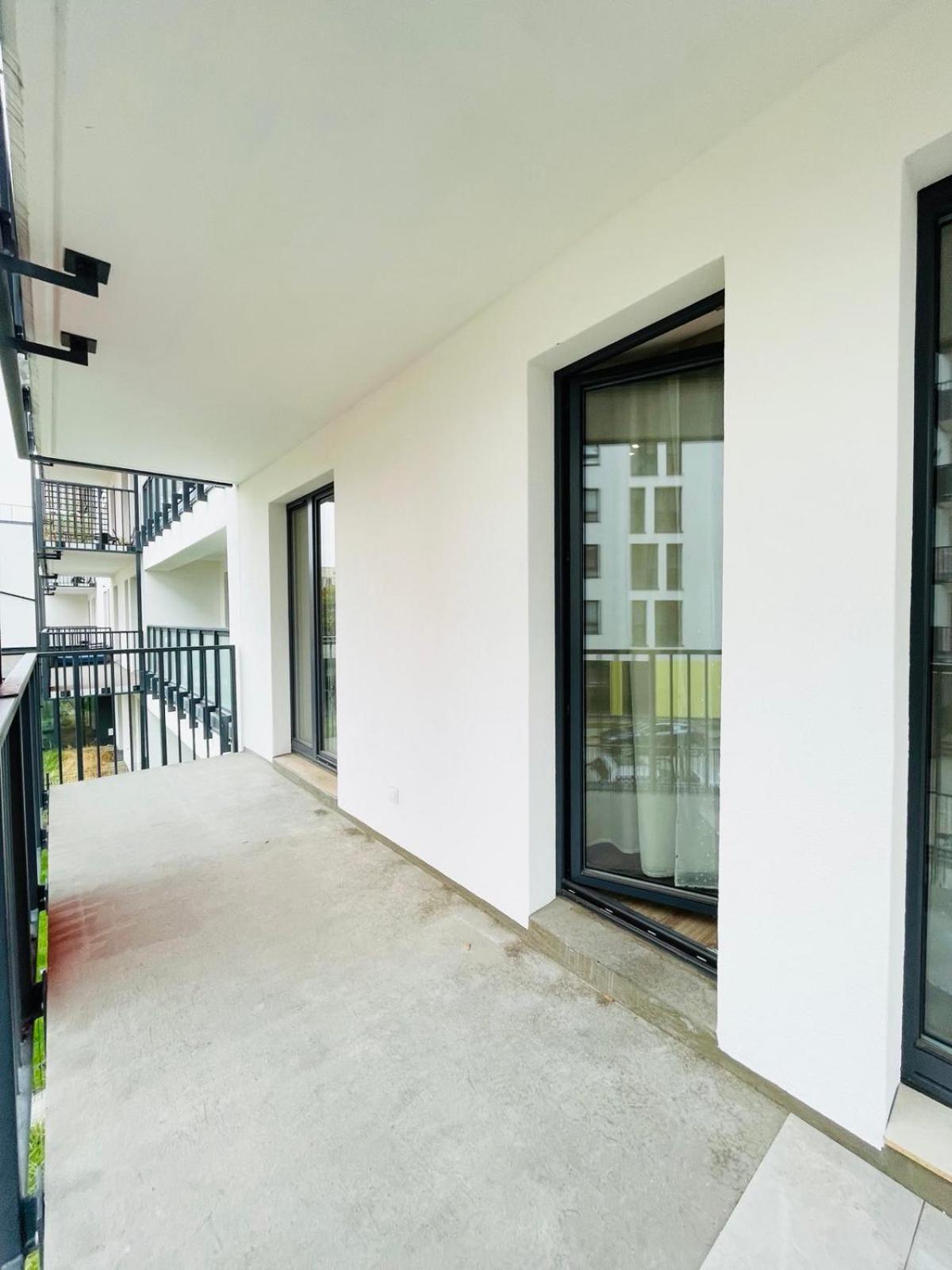 Appartement Aleja Powstancow Wielkopolskich à Szczecin Extérieur photo