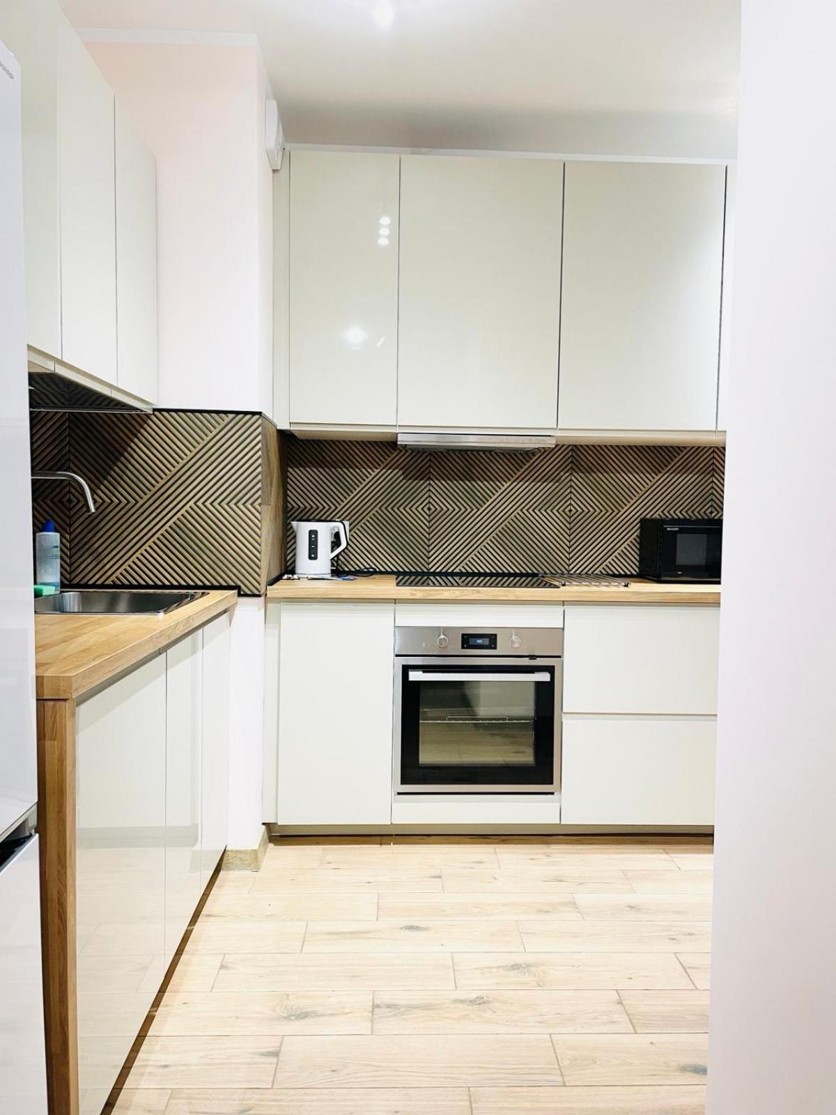 Appartement Aleja Powstancow Wielkopolskich à Szczecin Extérieur photo